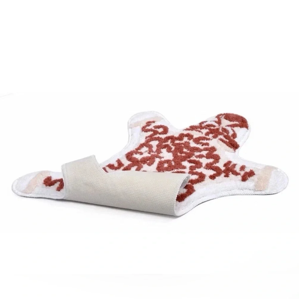 NatureStep Cheetah Non Skid Bath Rug 20x30 New with Tag
